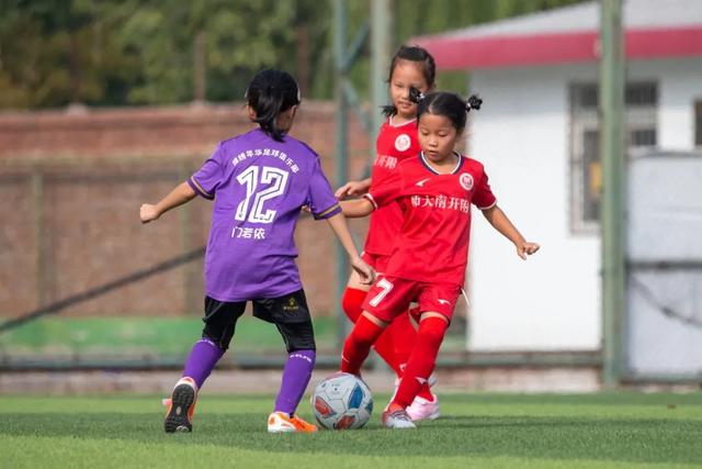 贺希宁23分深圳胜山东 林庭谦13+11天津胜吉林