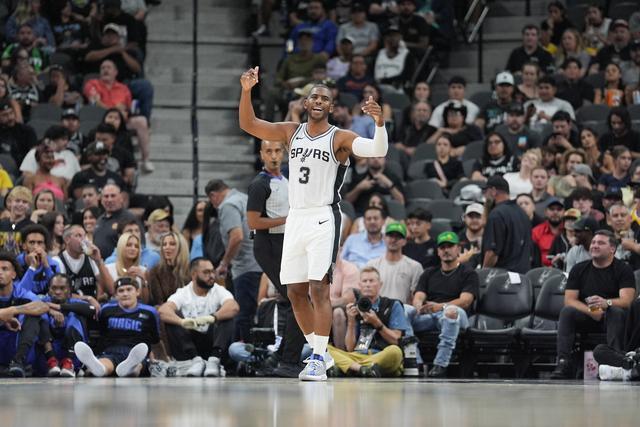 赵继伟22+10张镇麟33分辽宁胜广州 崔永熙16分